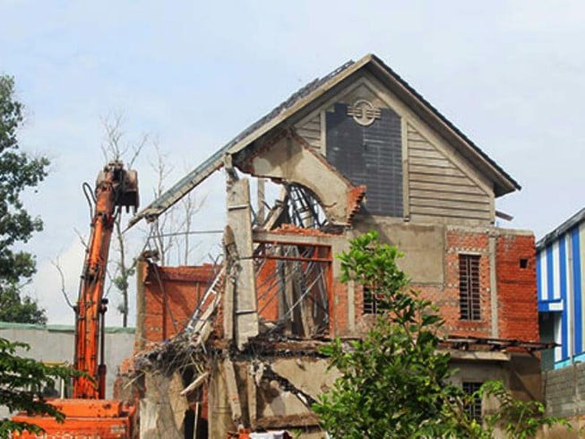 Tháo dỡ nhà ở, nhà xưởng có hợp đồng rõ ràng