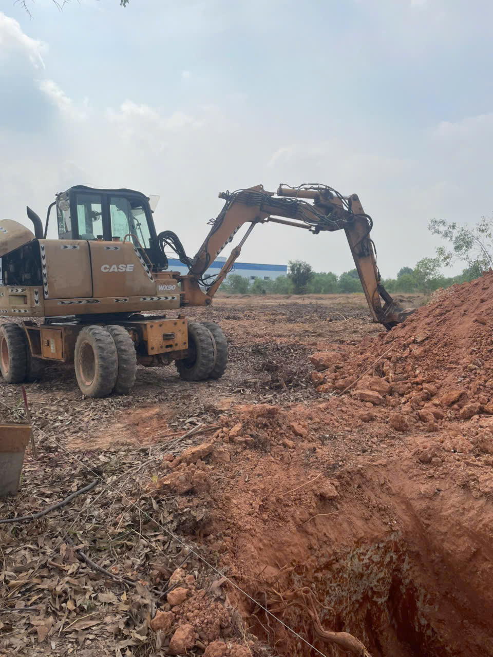 Thi công 300 hố móng tường rào khu công nghiệp Mỹ Phước 4